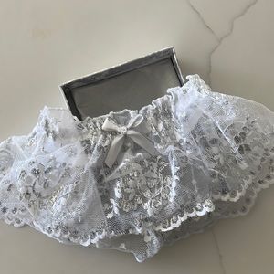 Sirling Lace Never Worn Garter - Nordstrom